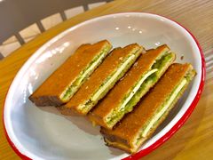 咖椰吐司-HELLO 27 意面·沙拉·帕尼尼