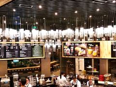 -星巴克臻选(湖滨道店)