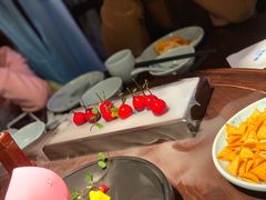 -韵秋荷(宝山龙湖天街店)