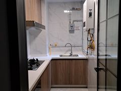-初禾Film·Apartment(深圳福田岗厦地铁站店)