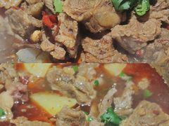 -大众跷脚牛肉馆·非遗传承单位(峨眉山店)