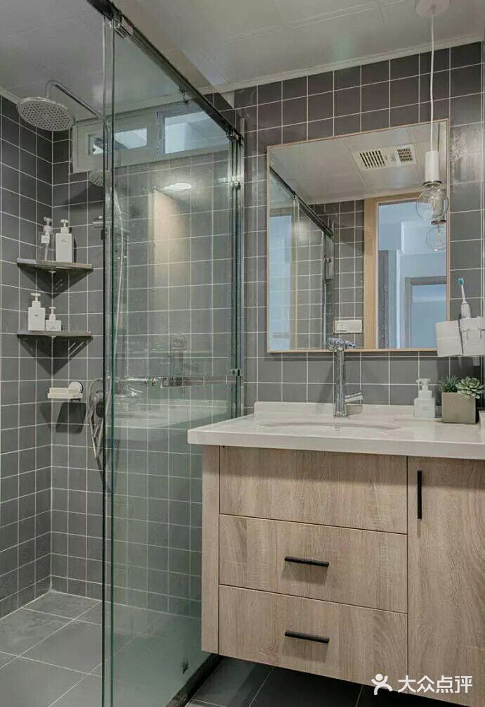 这套清新简约又不缺乏暖意的居家