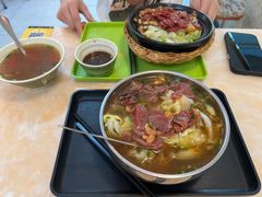 -卓雅桂林米粉