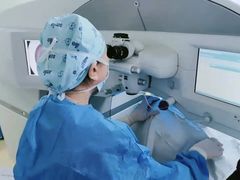 -上海大学附属上海和平眼科医院