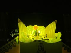 -七彩云南欢乐世界