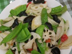 -烁佳海鲜大馅饺子