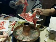 -楼外楼大刀肉传统火锅居(博学路店)