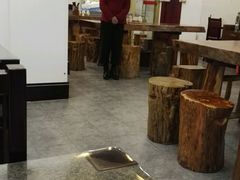 -钱万兴(塔园路店)