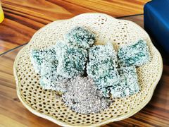 艾草粑-古城苗家土菜馆(河景餐厅店)