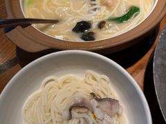 -云海肴·汽锅鸡·云南菜(天山百盛优客店)