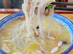 -桥香园过桥米线(国贸店)