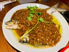油浸鱼-老闵田螺馆·南昌特色(总店)
