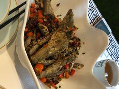 -丹江口渔村·湘味厨房(桃园店)