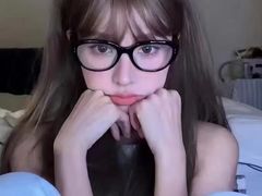 -爱视眸Eyeblling眼镜·依视路·蔡司镜片折扣店(百联南方商城购物中心)