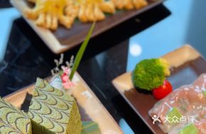 Crab-Flavored Char Siu Pastry