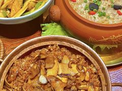 -老滇山寨•云南特色菜•地方菜•民族风情歌舞表演(金碧店)