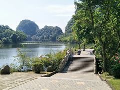 -星湖旅游景区七星岩