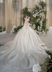 -艾米婚纱&婚礼策划