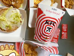 -肯德基(东安路站店)