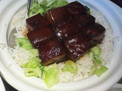 红烧肉焖饭-新白鹿餐厅(金鹰新街口店)