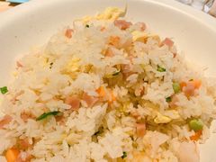 -小镇大厨新概念复合中餐厅(万达广场大连高新店)