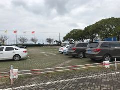 -野生动物园-停车场