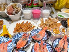 -金马门国际美食百汇(珞喻路店)