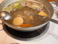-乡土黄·鲜牛肉火锅·小龙虾(兴业街店)