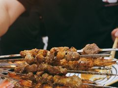 -许哥东北烧烤·铁丳烤串·宫后夹肉(繁花中心店)