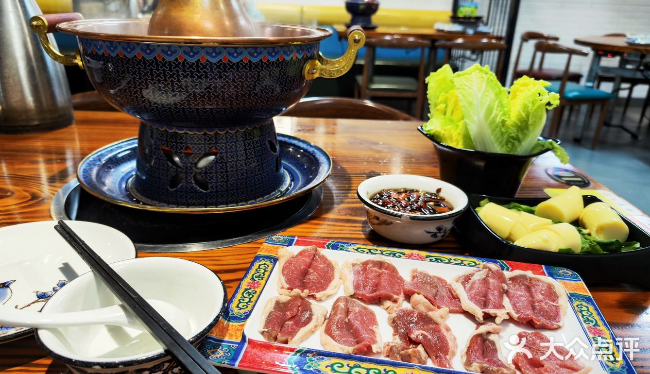冬天和铜炉火锅更配哦