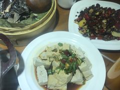 手掰黑豆腐-黑鸡小馆(金源店)