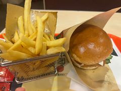 至珍鲜虾堡-魏家凉皮(黄雁村店)