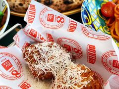 -BOTTEGA意库(中骏世界城店)