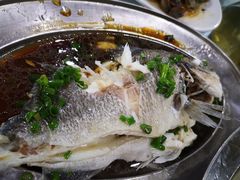 -红月湾海鲜饭店•沙滩海景(双月湾店)