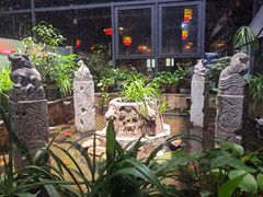 景观位-茅台镇网红溶洞餐厅·茅帮菜馆