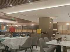 -金马门国际美食百汇(珞喻路店)