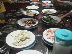 -钱小主·自助回旋烤肉火锅餐厅(东方新天地店)
