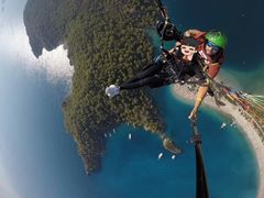 -费特希耶滑翔伞