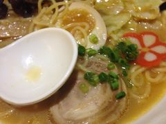 -万岁料理回转寿司(华贸店)