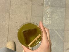 -HUGS coffee(东区店)