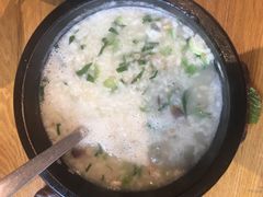 -峨嵋小镇·川菜(勒泰中心店)