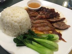 烧味双拼饭-广东仔港式茶餐厅(银泰店)