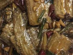 -渔中舟海鲜大排档(普陀沈家门店)