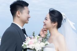 -挪娅婚纱摄影皇家会所