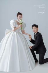 -喜爱高定婚纱摄影