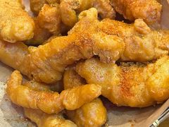 -爆炸头阿姨小四川正宗川味小吃(无任何分店)
