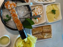 -左庭右院鲜牛肉火锅(浦江欢乐颂店)
