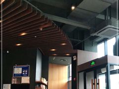 -星巴克(西安曲江银泰店)