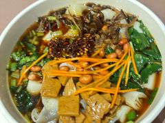 -湖泉水云间餐厅·弥勒地道菜(B座店)