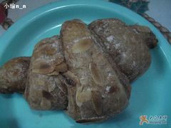 杏仁羊角-西点坊(浦东香格里拉店)